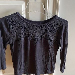 Quarter Sleeved embroidered top